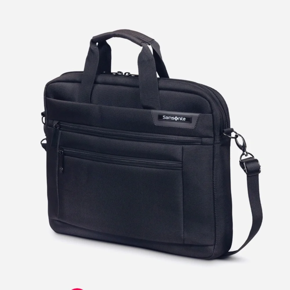 Samsonite Classic Shuttle 2 15.6 Laptop Bag New with Tags
